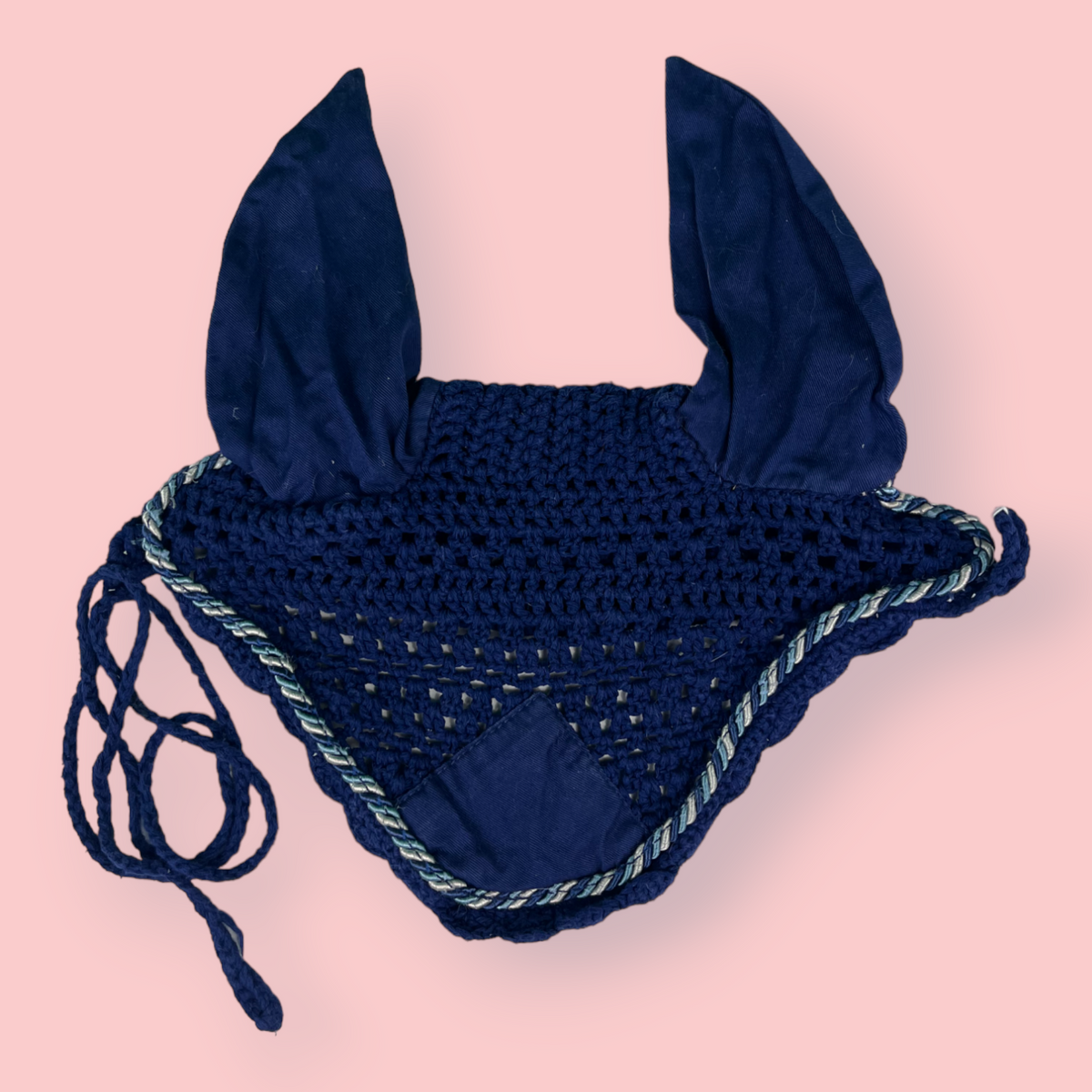 Bonnet bleu bord en tresse bleu